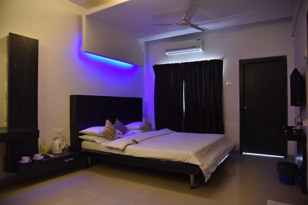 Hotel Rama Heritage Nashik Eksteriør billede