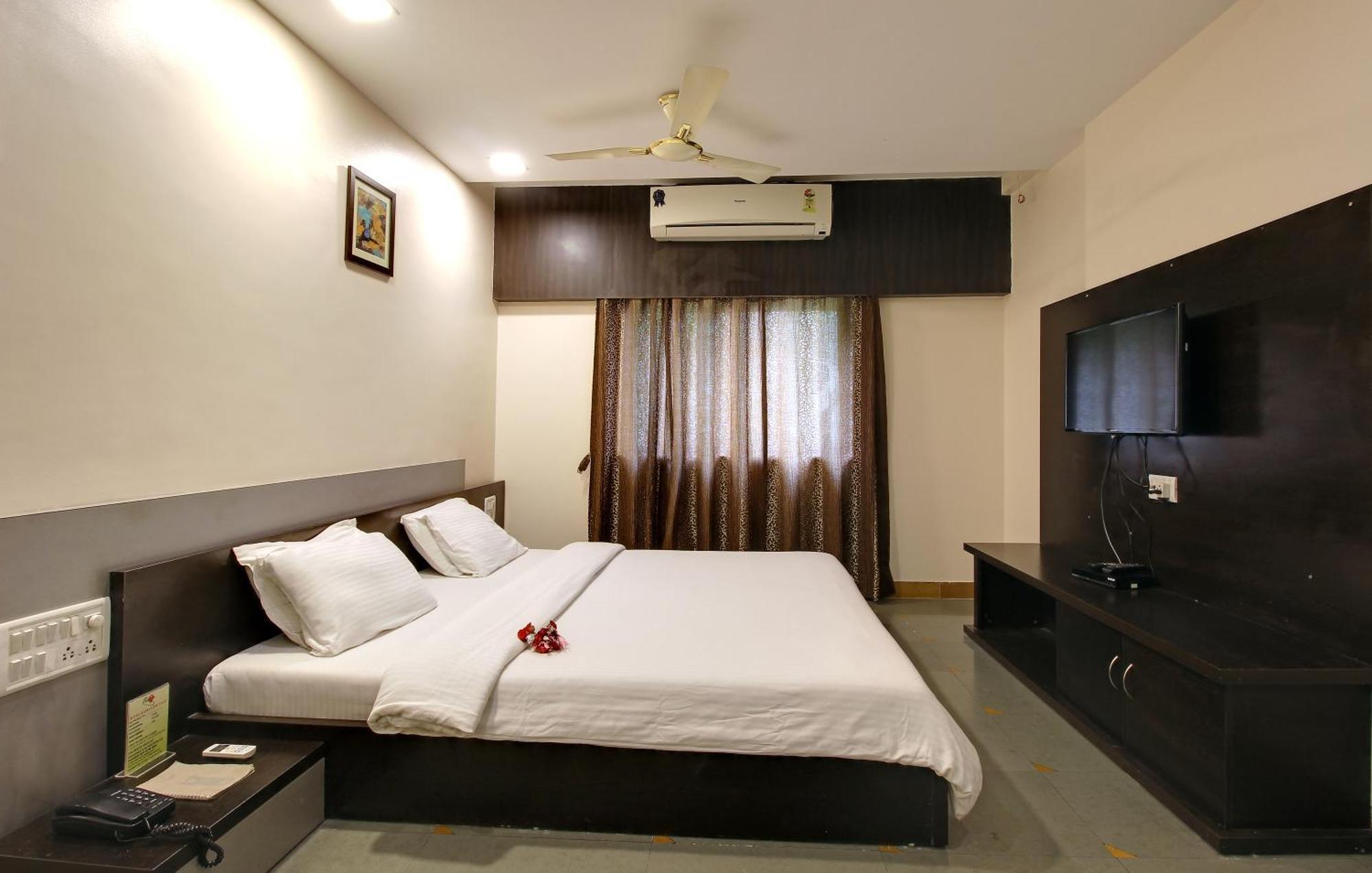Hotel Rama Heritage Nashik Eksteriør billede