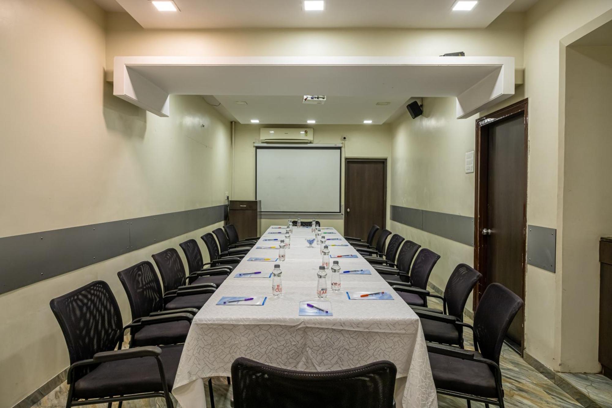Hotel Rama Heritage Nashik Eksteriør billede